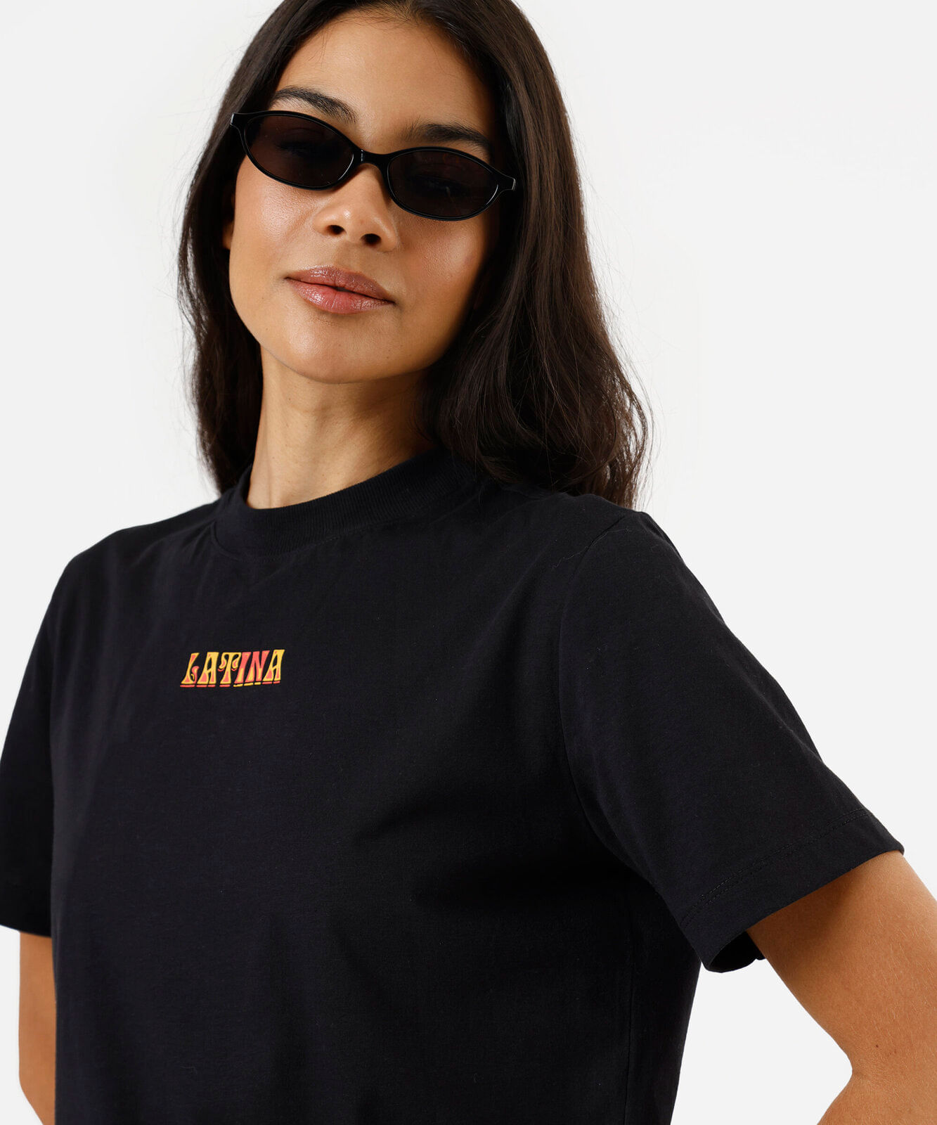 camiseta feminina de algodão manga curta estampada preta