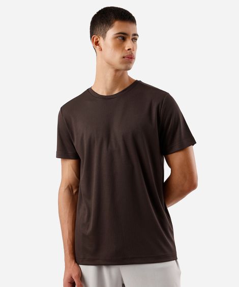 camiseta masculina esportiva quadriculada marrom