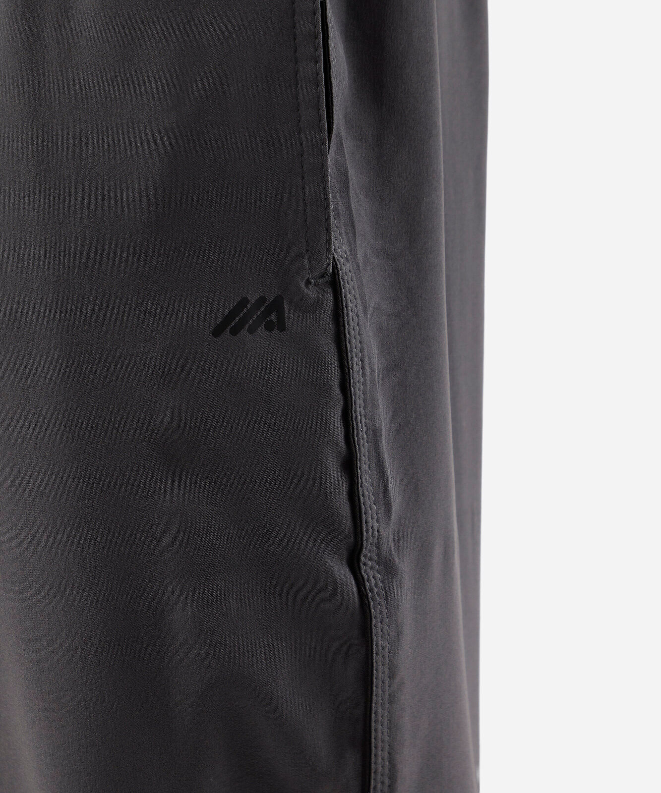 calça masculina esportiva com nervuras cinza