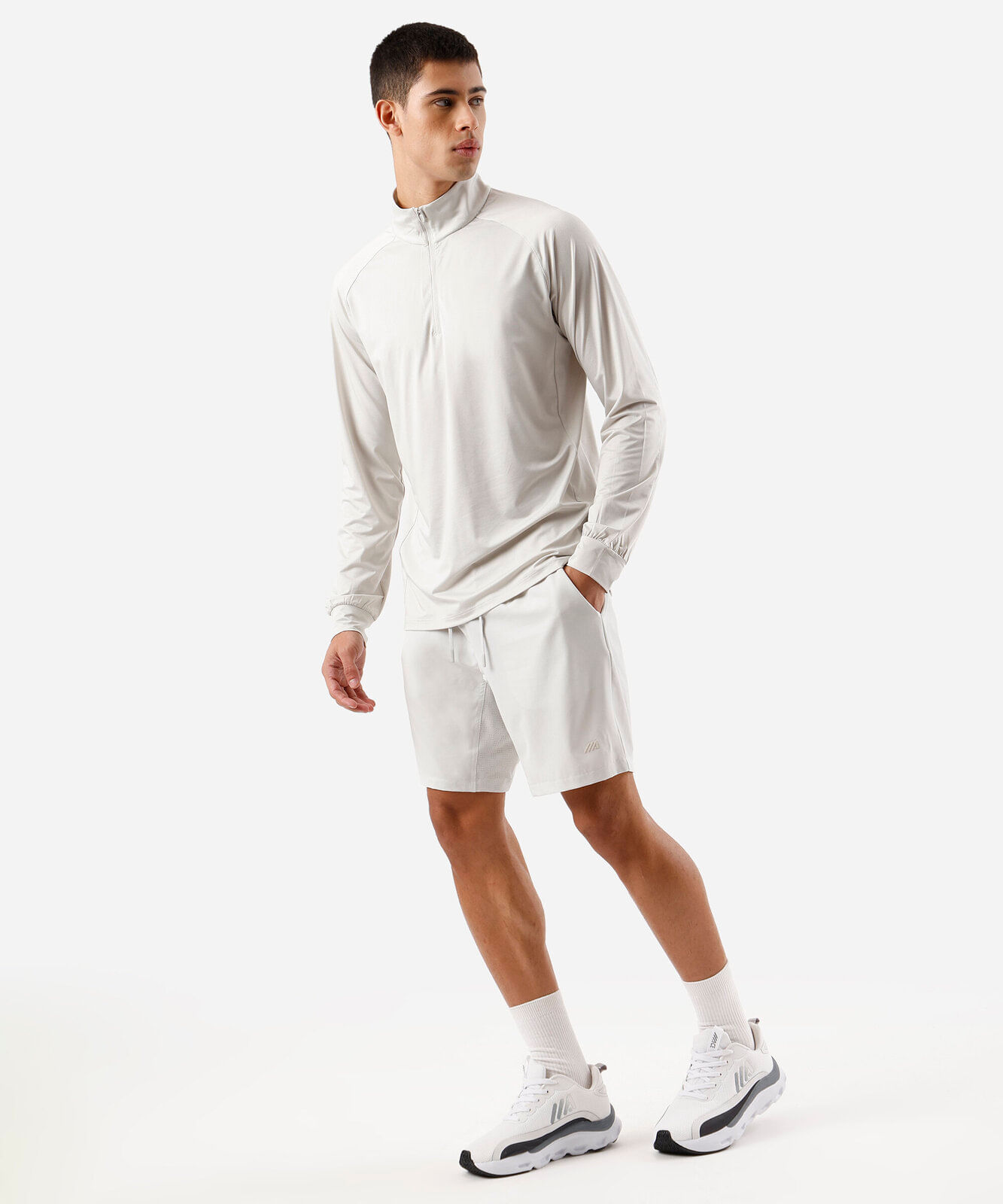 blusa masculina esportiva gola alta cinza