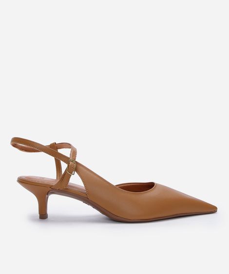 scarpin slingback bico fino salto baixo marrom