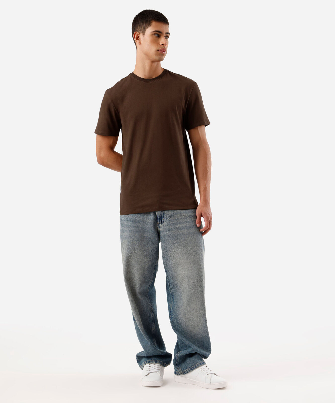 camiseta masculina de algodão básica manga curta marrom