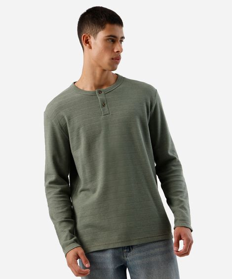 camiseta masculina texturizada com manga longa verde