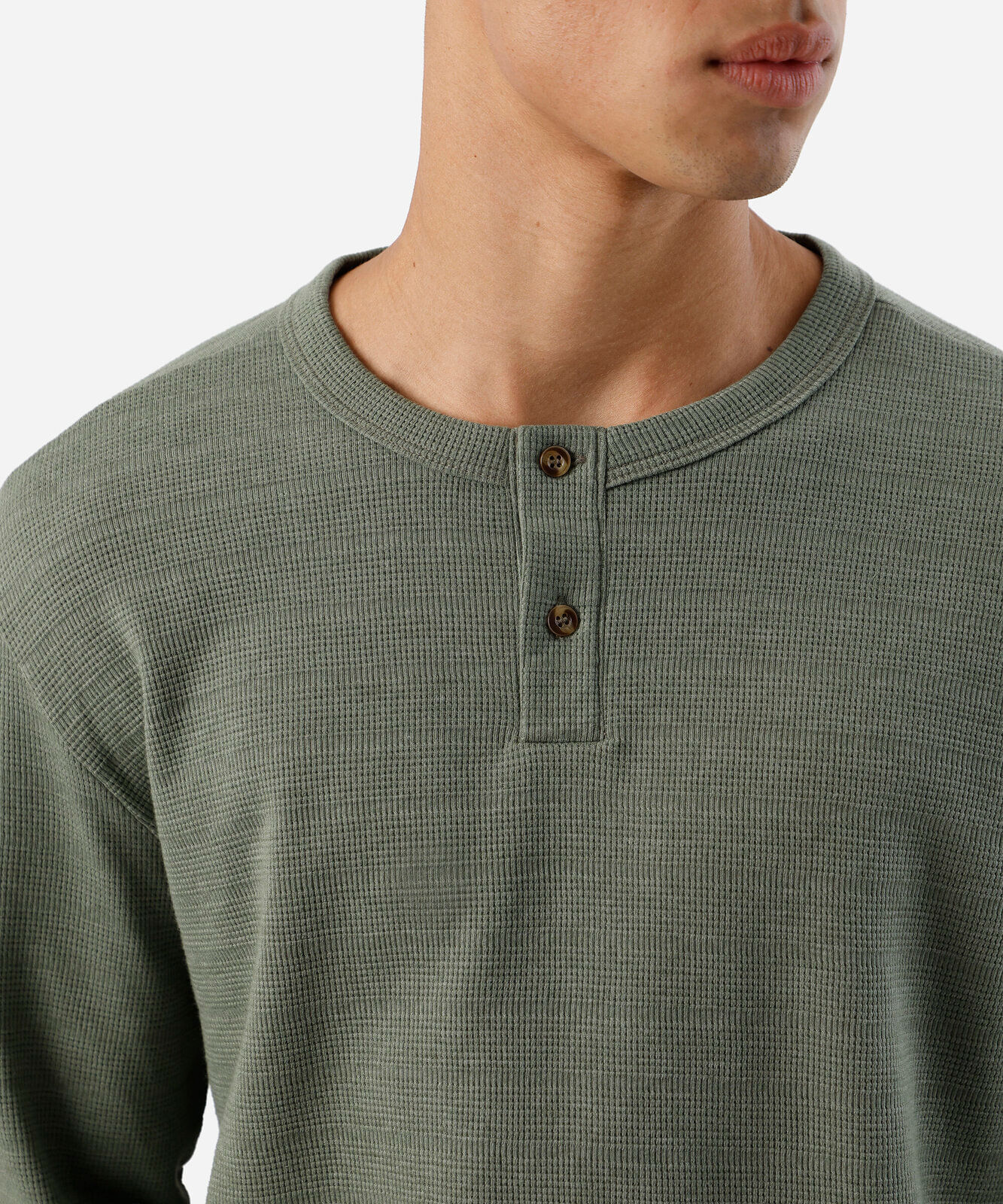 camiseta masculina texturizada com manga longa verde