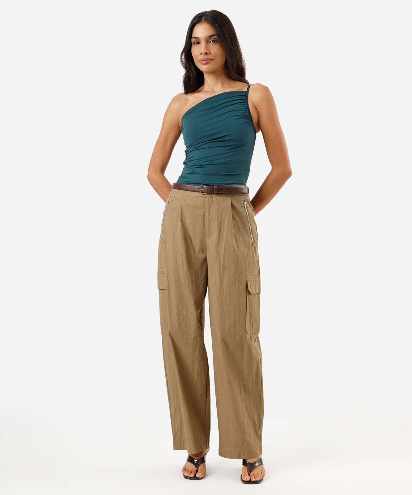 blusa ombro único feminina franzida assimétrica verde
