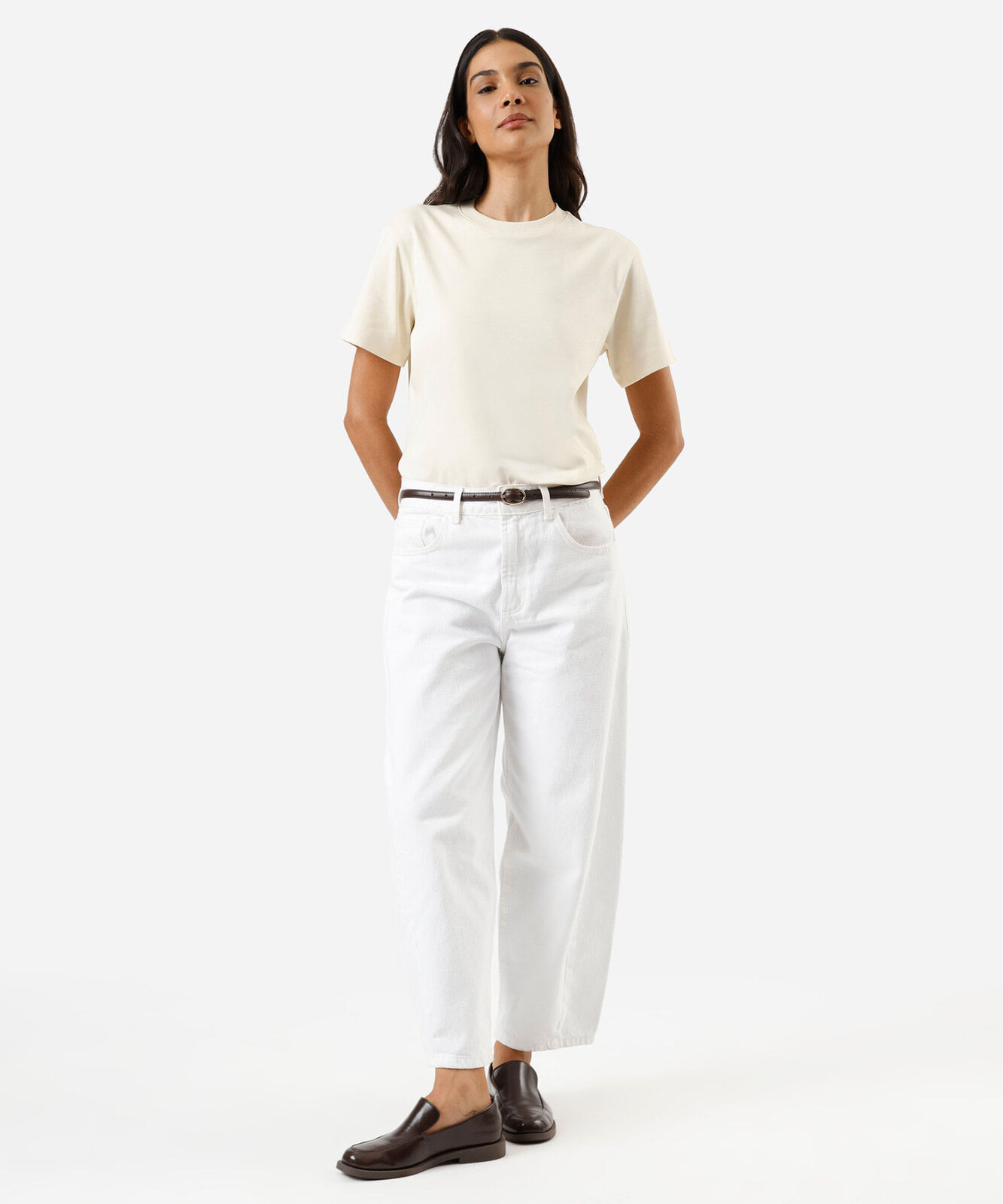 camiseta básica feminina de algodão peruano bege