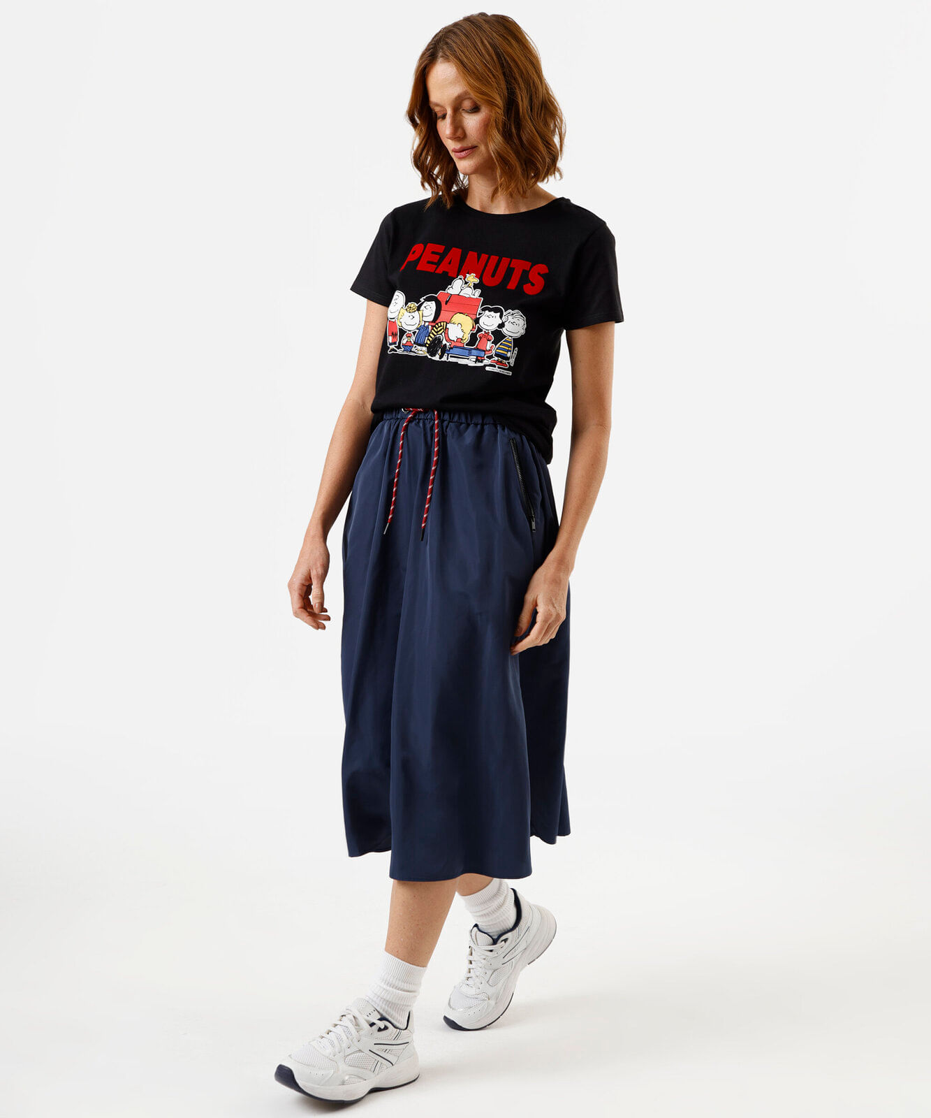camiseta feminina de algodão manga curta snoopy preta