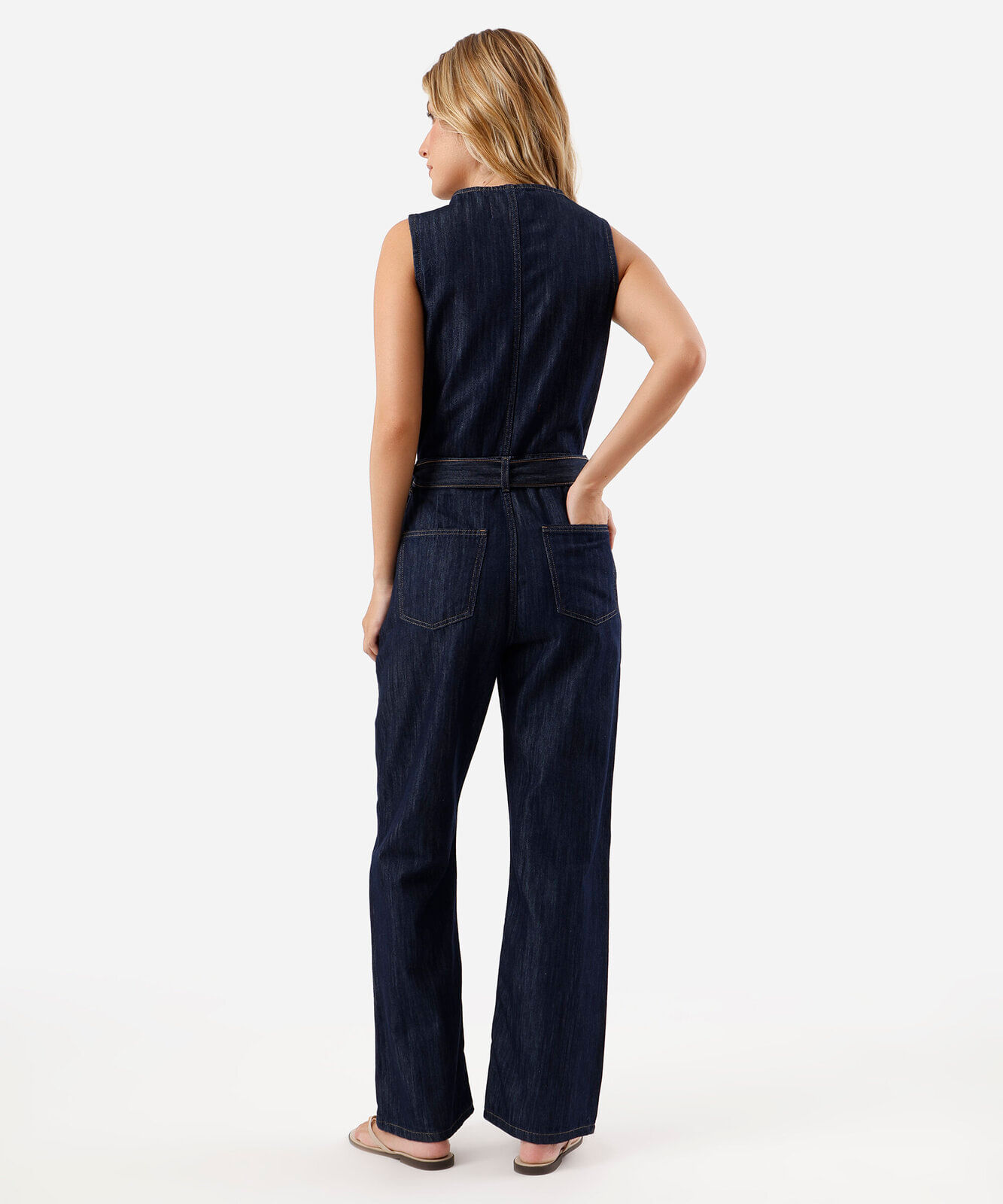 macacão feminino jeans decote v com cinto azul