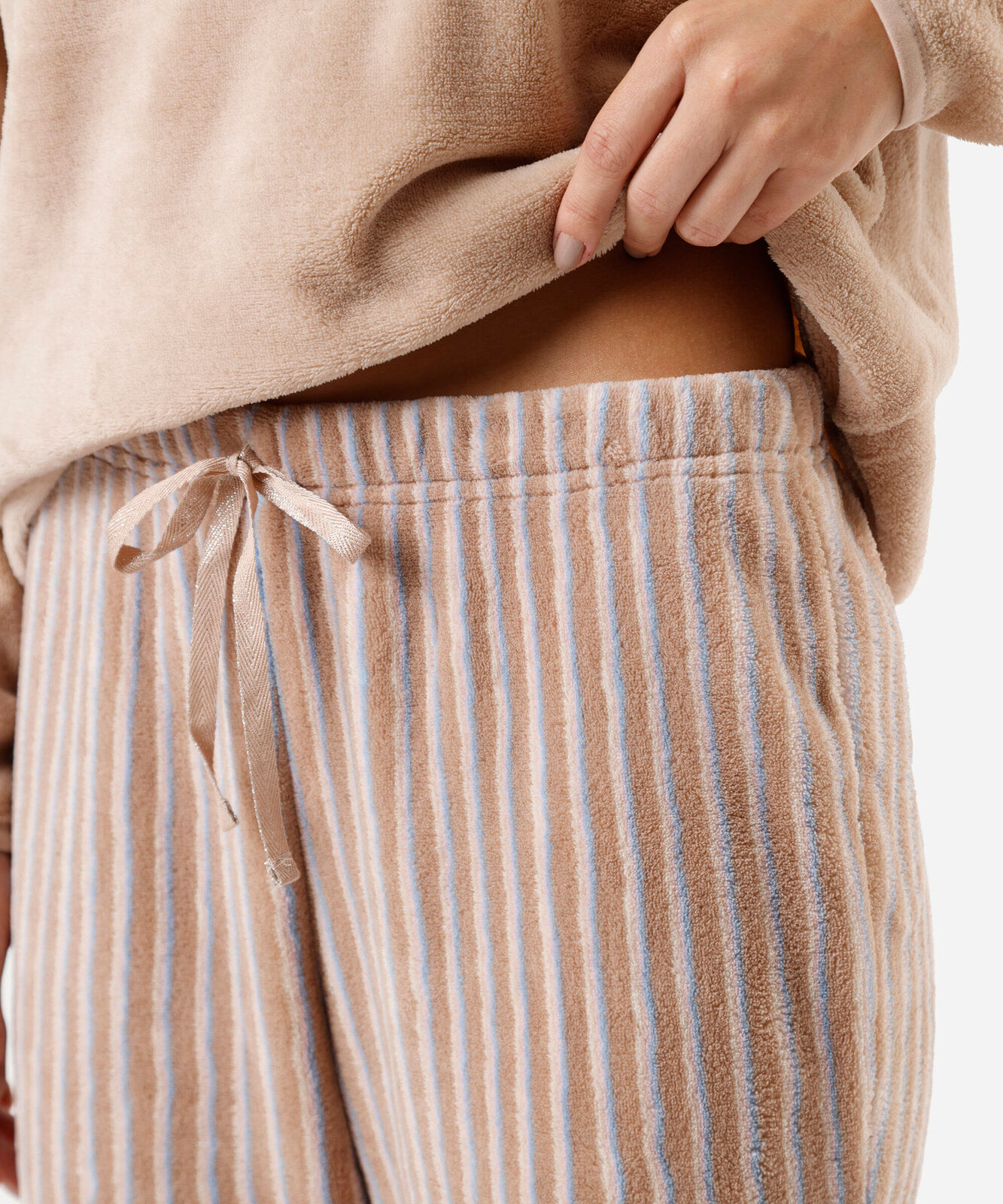 pijama longo feminino de fleece ursinho pooh listrado bege