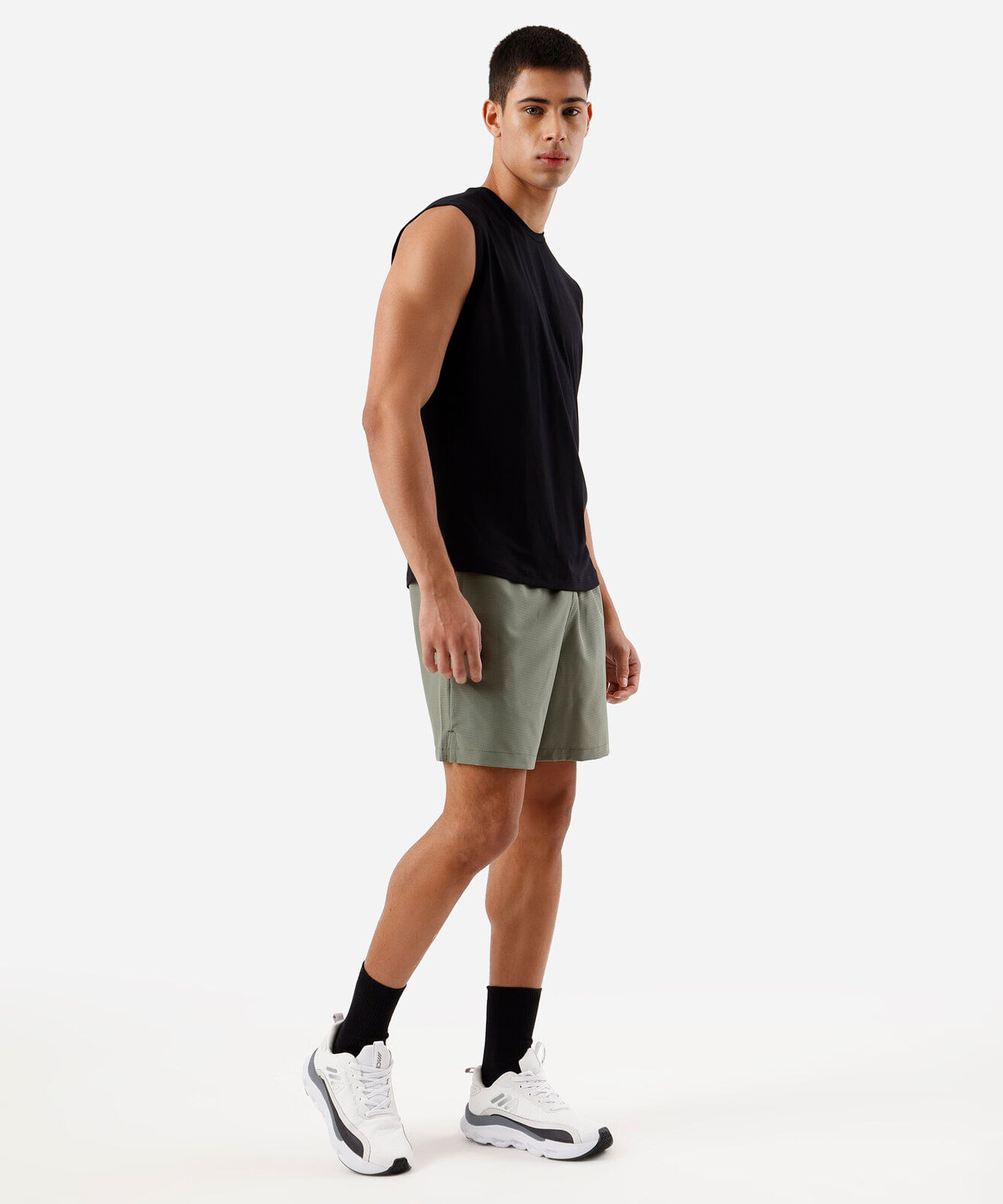 short esportivo masculino cós elástico verde