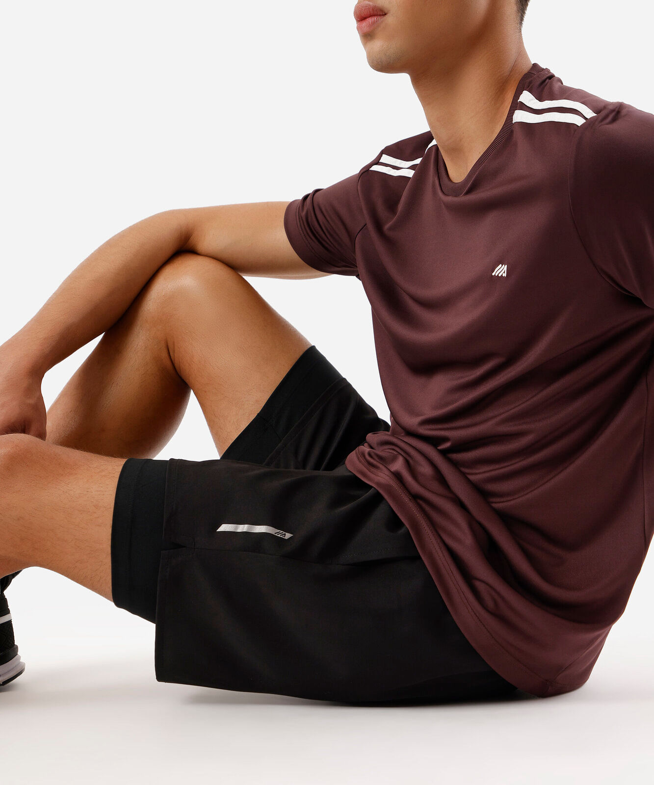 short esportivo masculino com bermuda de compressão preto