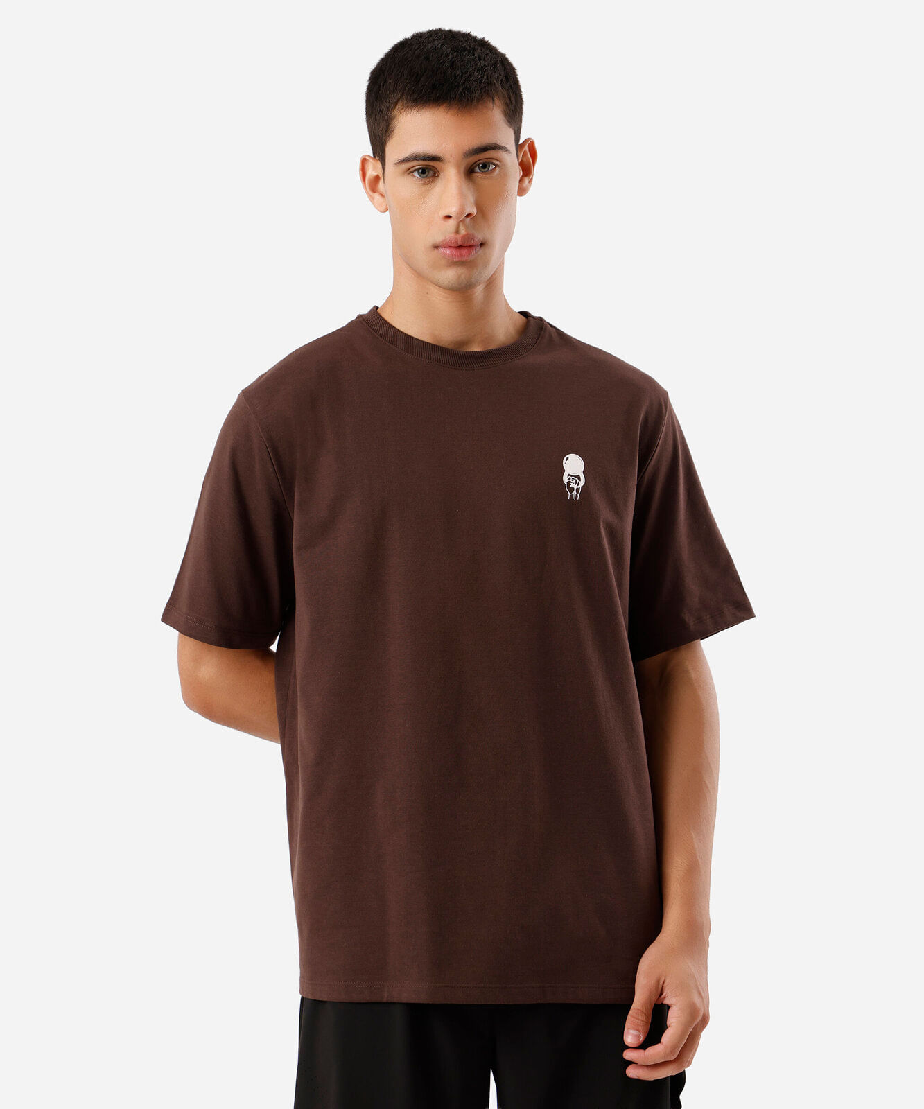 camiseta masculina esportiva estampada marrom