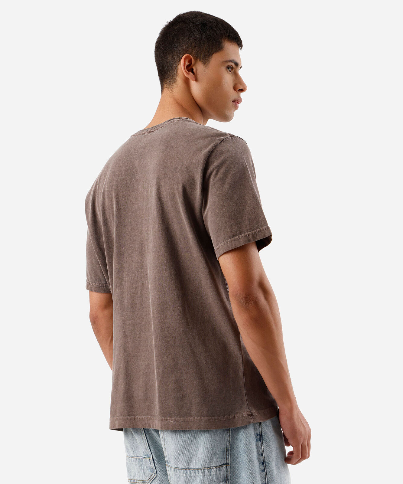 camiseta masculina de algodão manga curta estampada estonada marrom