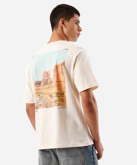 camiseta masculina de algodão manga curta estampada bege