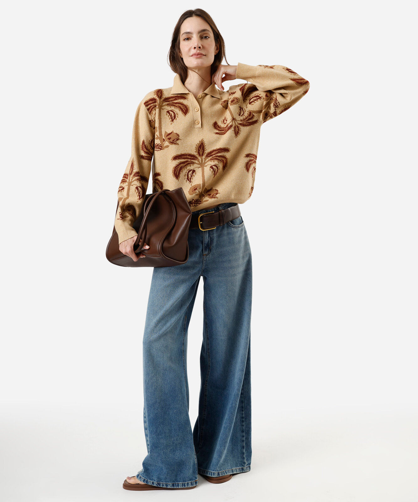 suéter feminino de tricot com gola folhagens bege