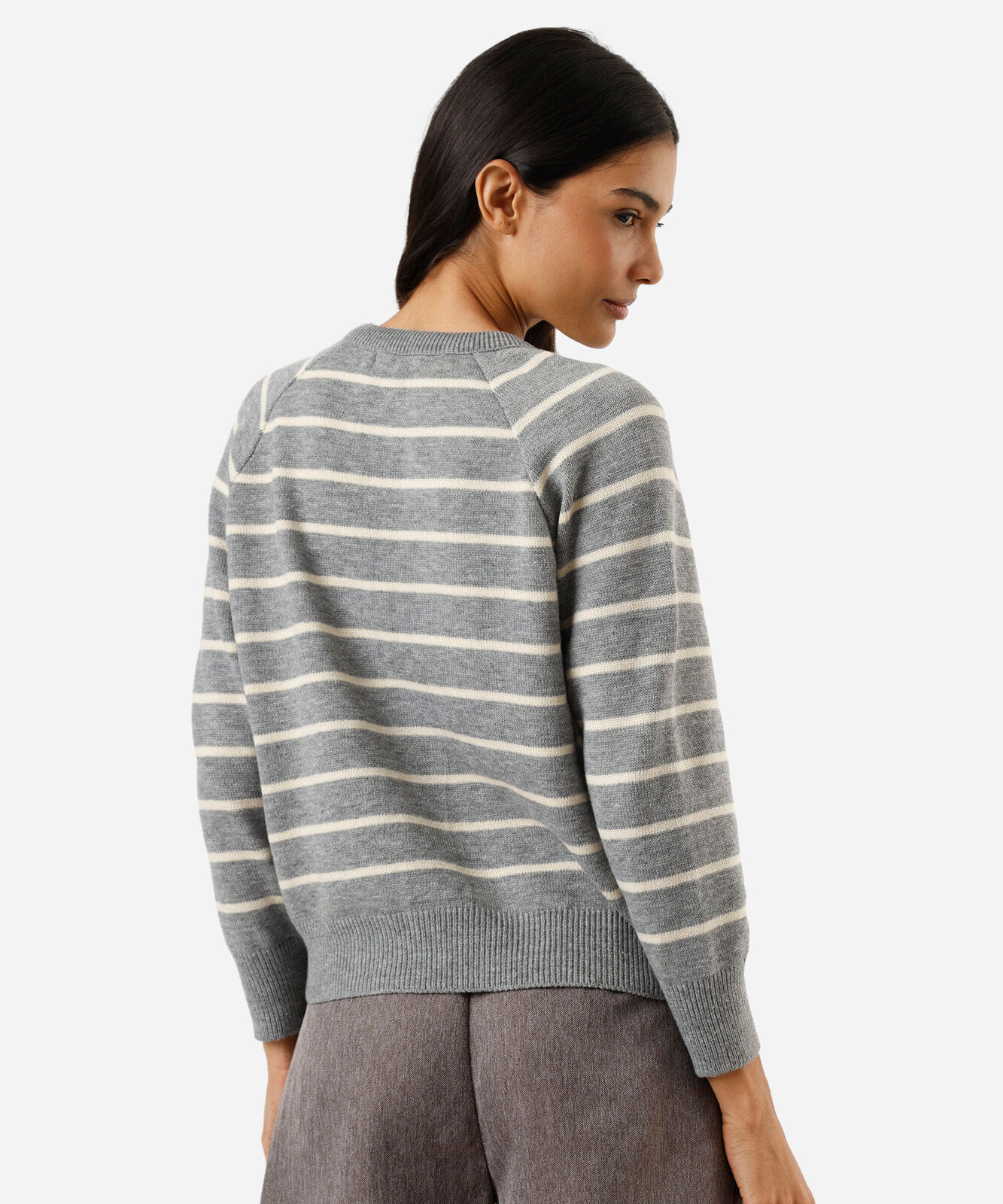 suéter feminino de tricot listrado cinza