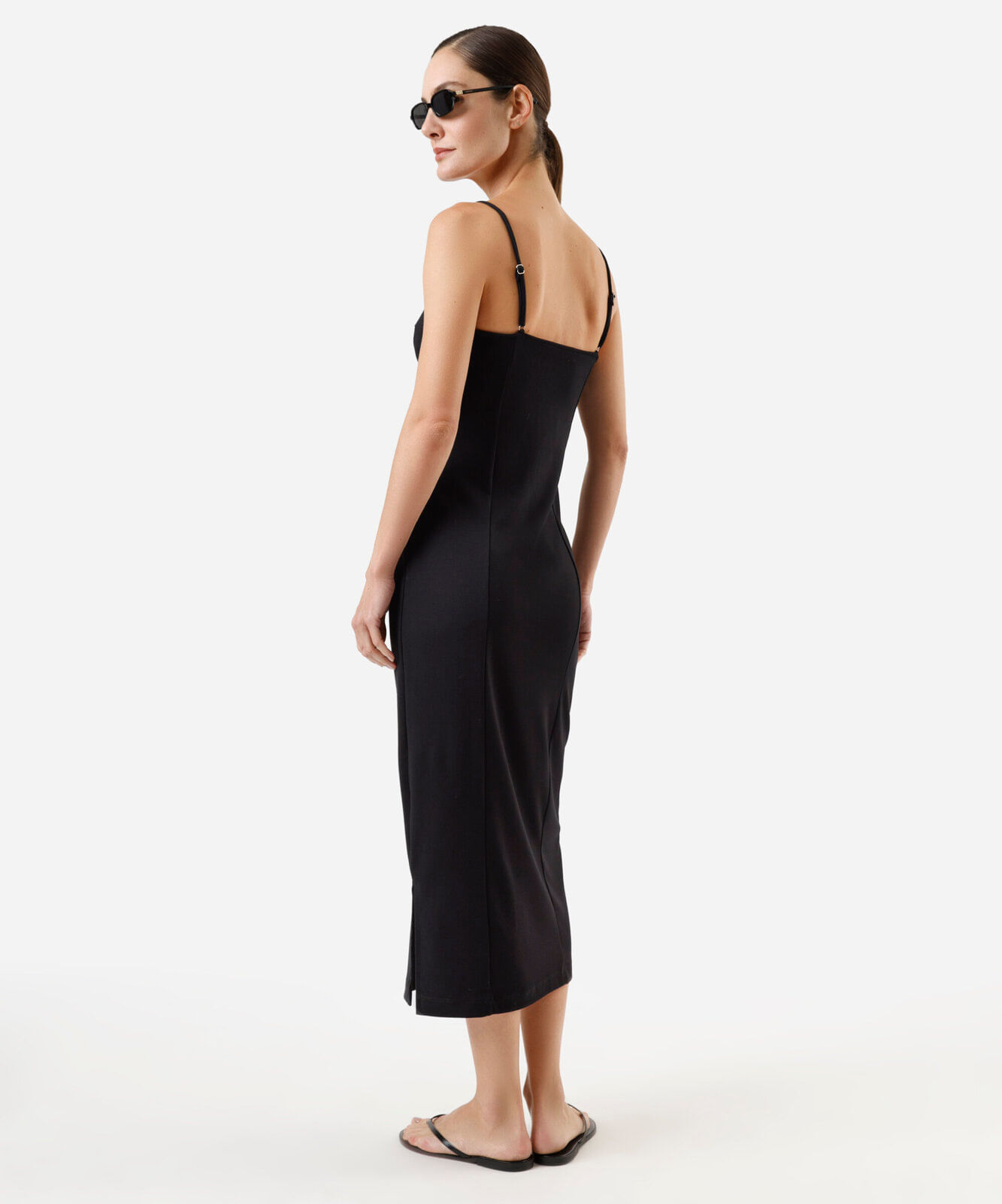 vestido midi feminino decote coração com fenda preto