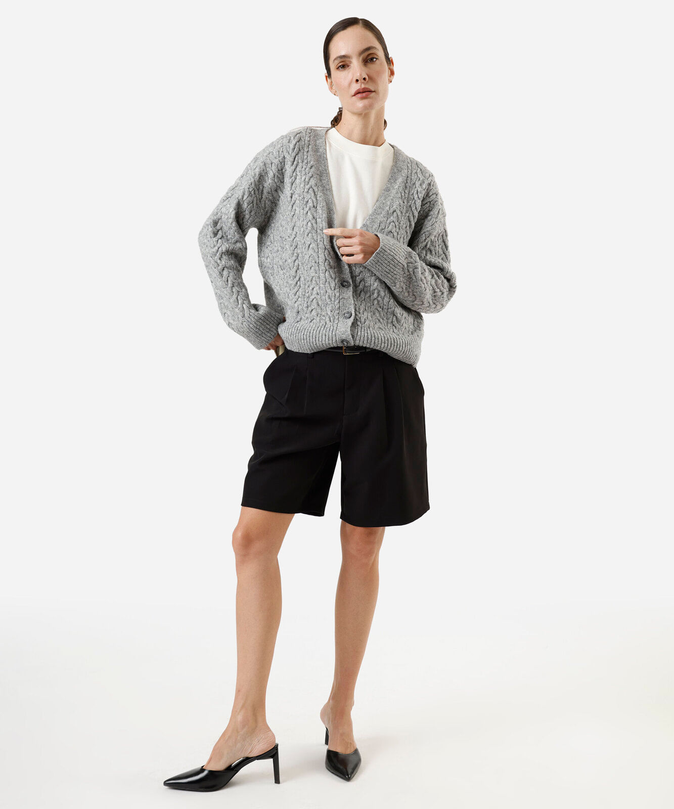 cardigan feminino de tricot com lã texturizado cinza