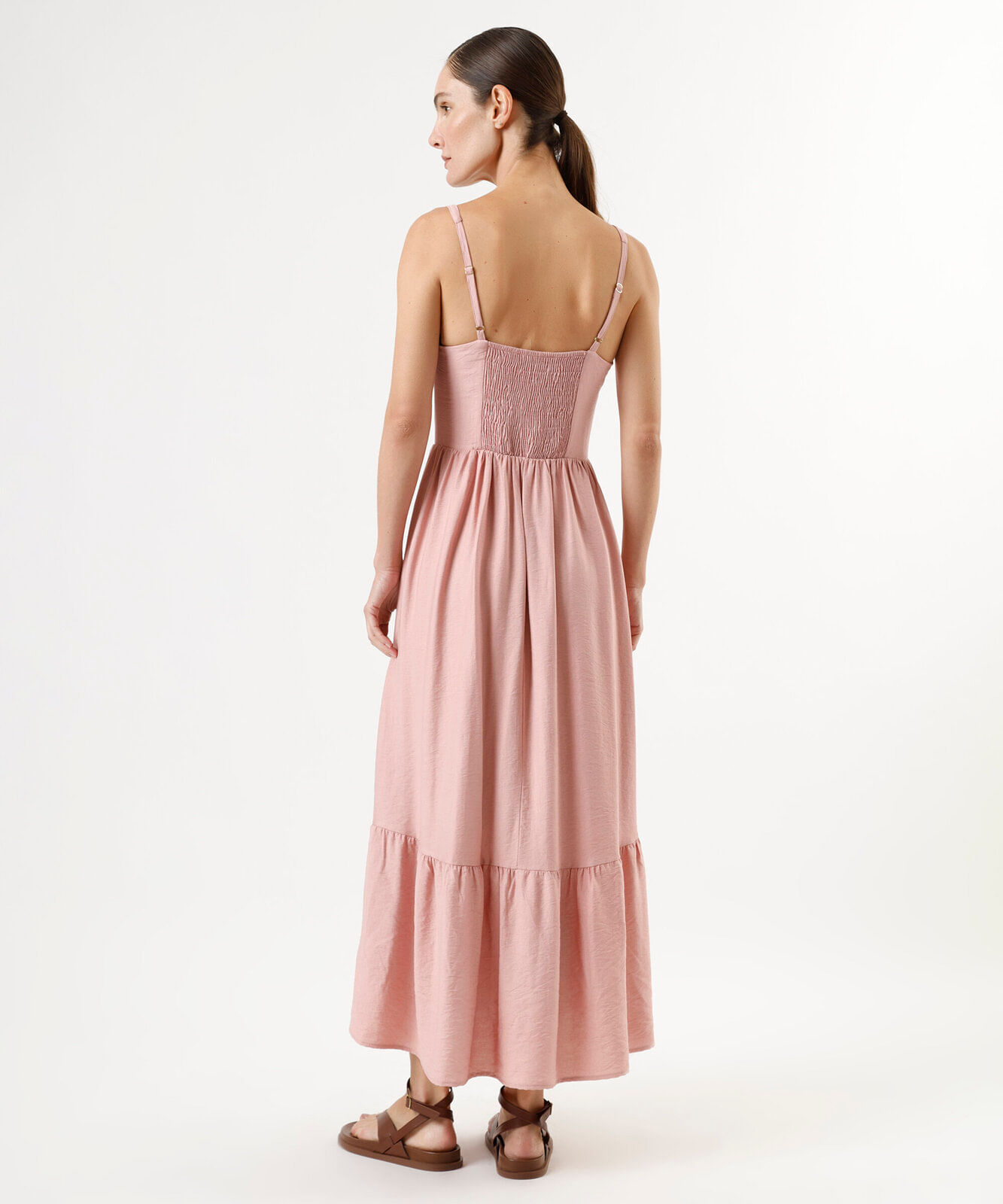 vestido midi feminino com viscose e recortes rosa
