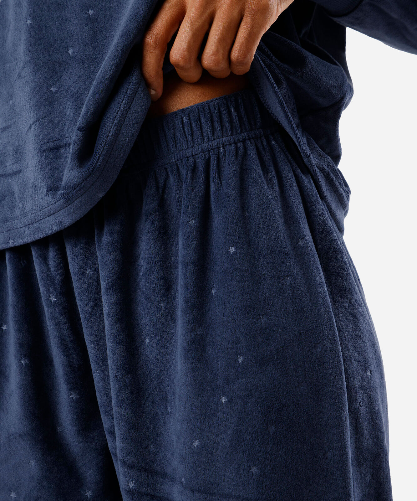 pijama longo feminino de plush estrelas azul