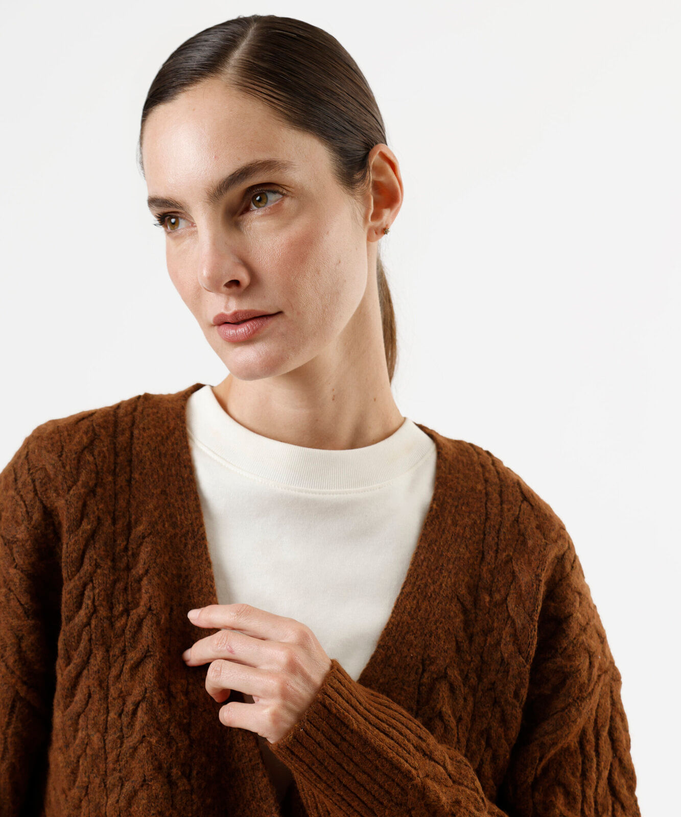 cardigan feminino de tricot com lã texturizado marrom