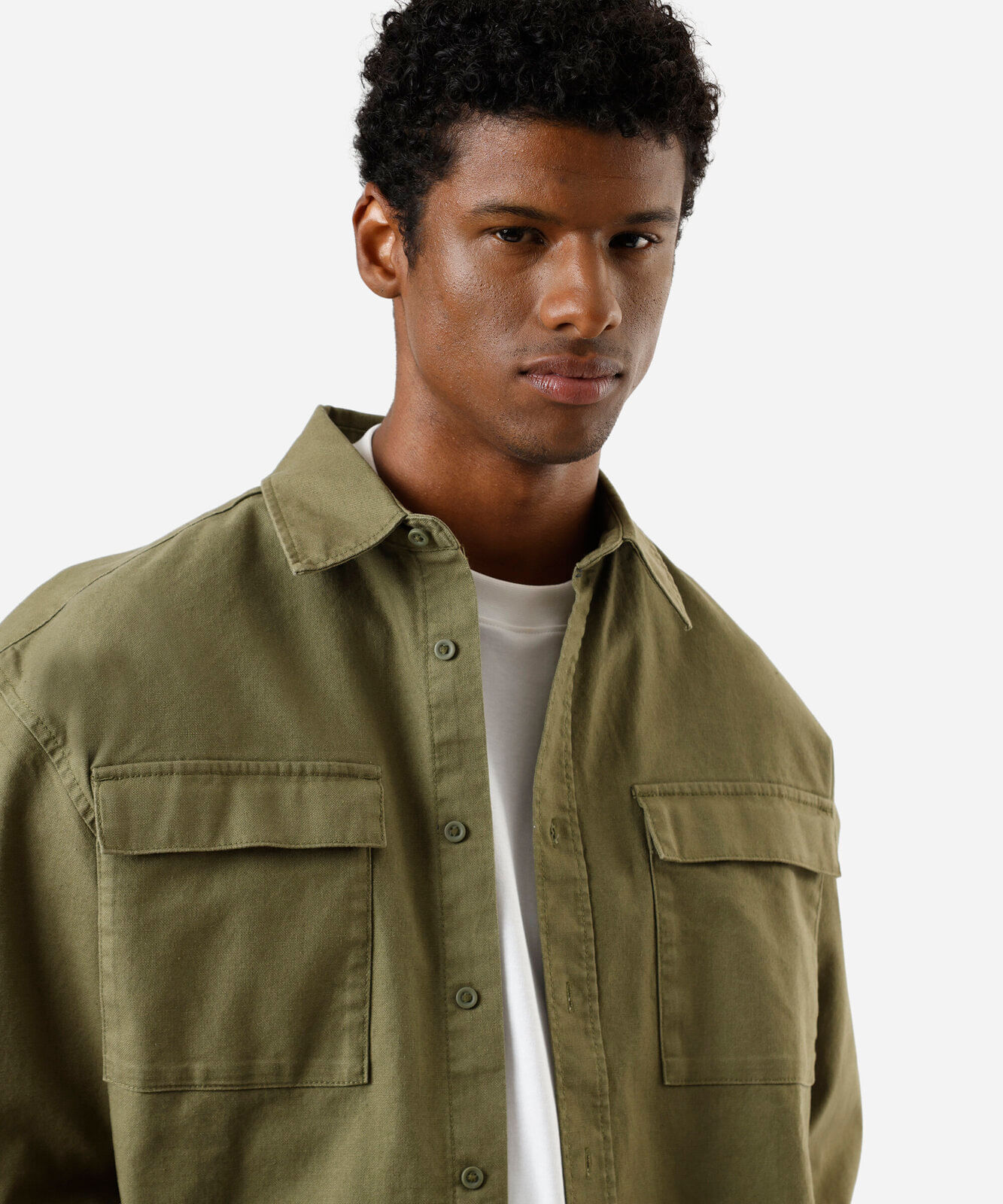 camisa overshirt masculina de sarja manga longa verde