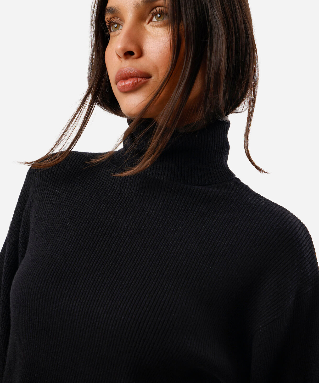 suéter cropped feminino de tricot manga bufante canelado preto