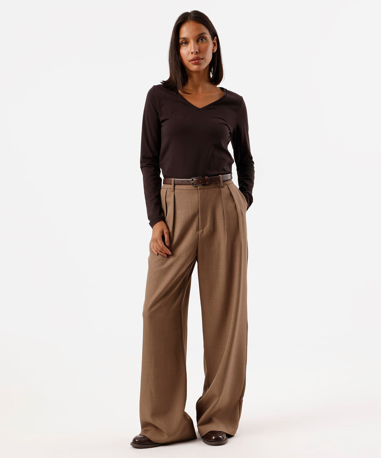 blusa feminina de algodão decote v manga longa marrom