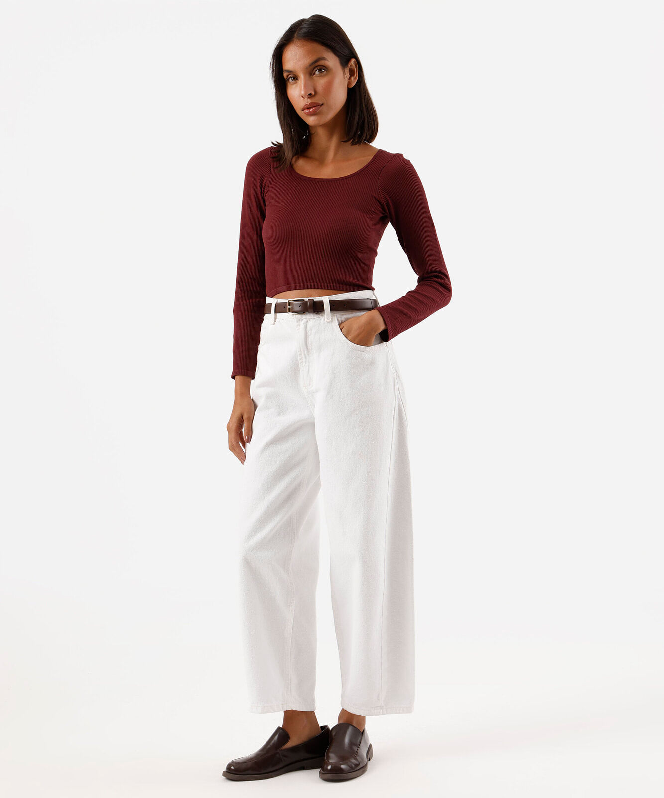 blusa de poliamida canelada cropped manga longa vinho