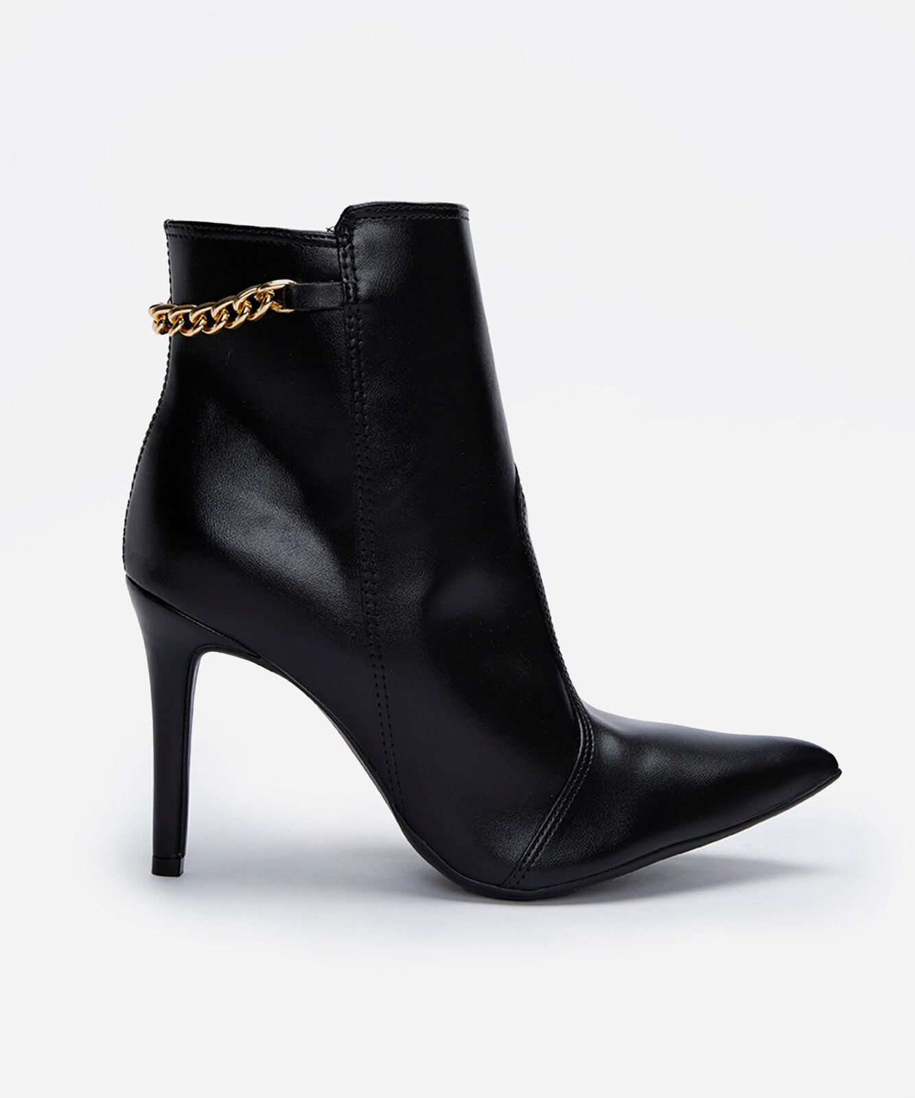 bota cano curto bico fino salto alto com corrente preto