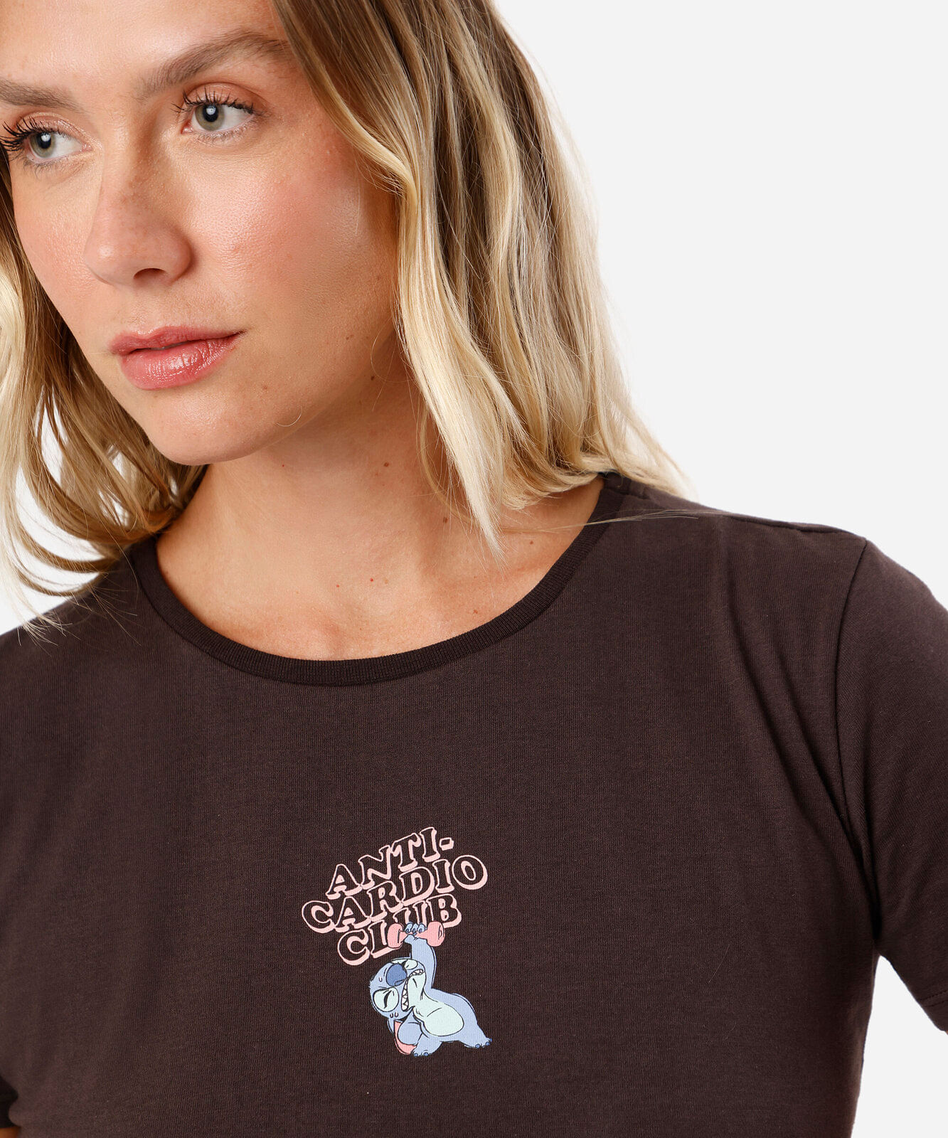 camiseta feminina de algodão stitch marrom