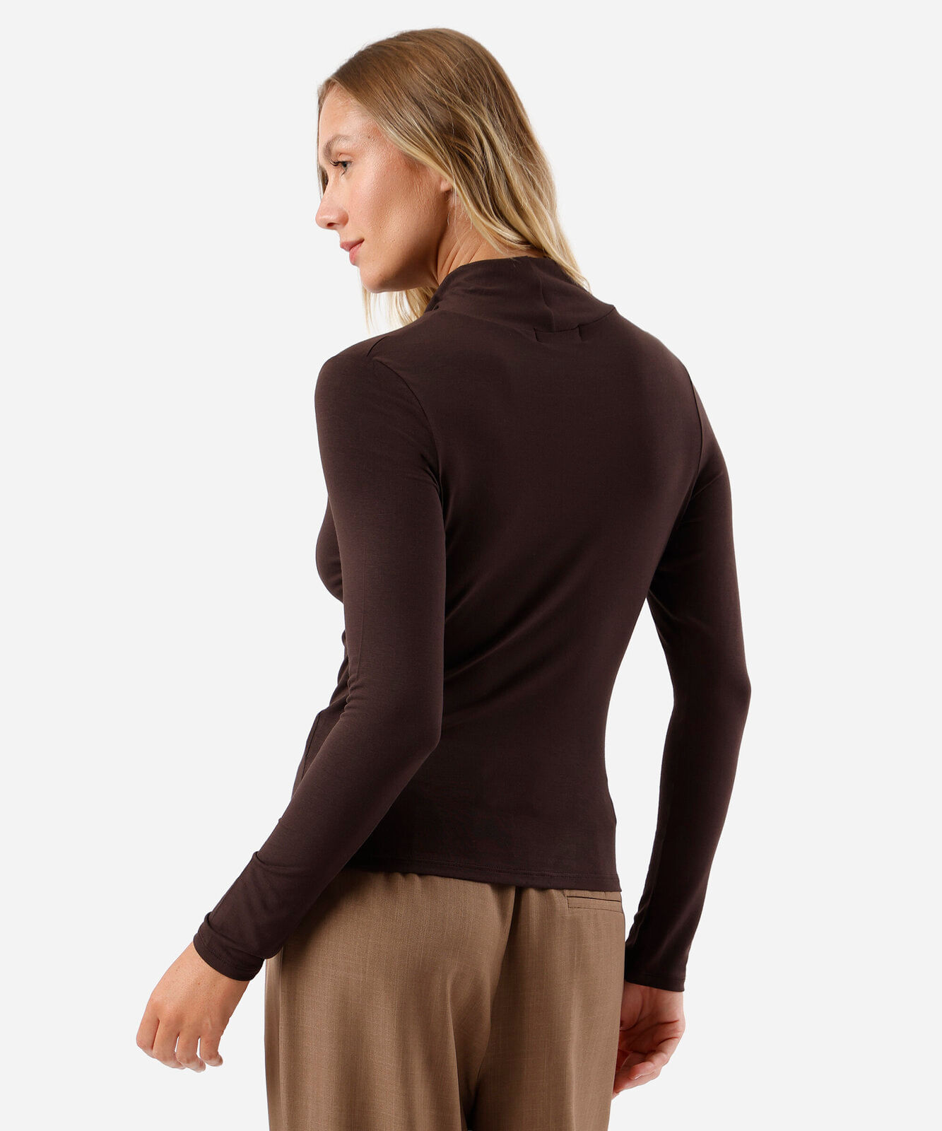 blusa feminina de viscose manga longa gola alta marrom