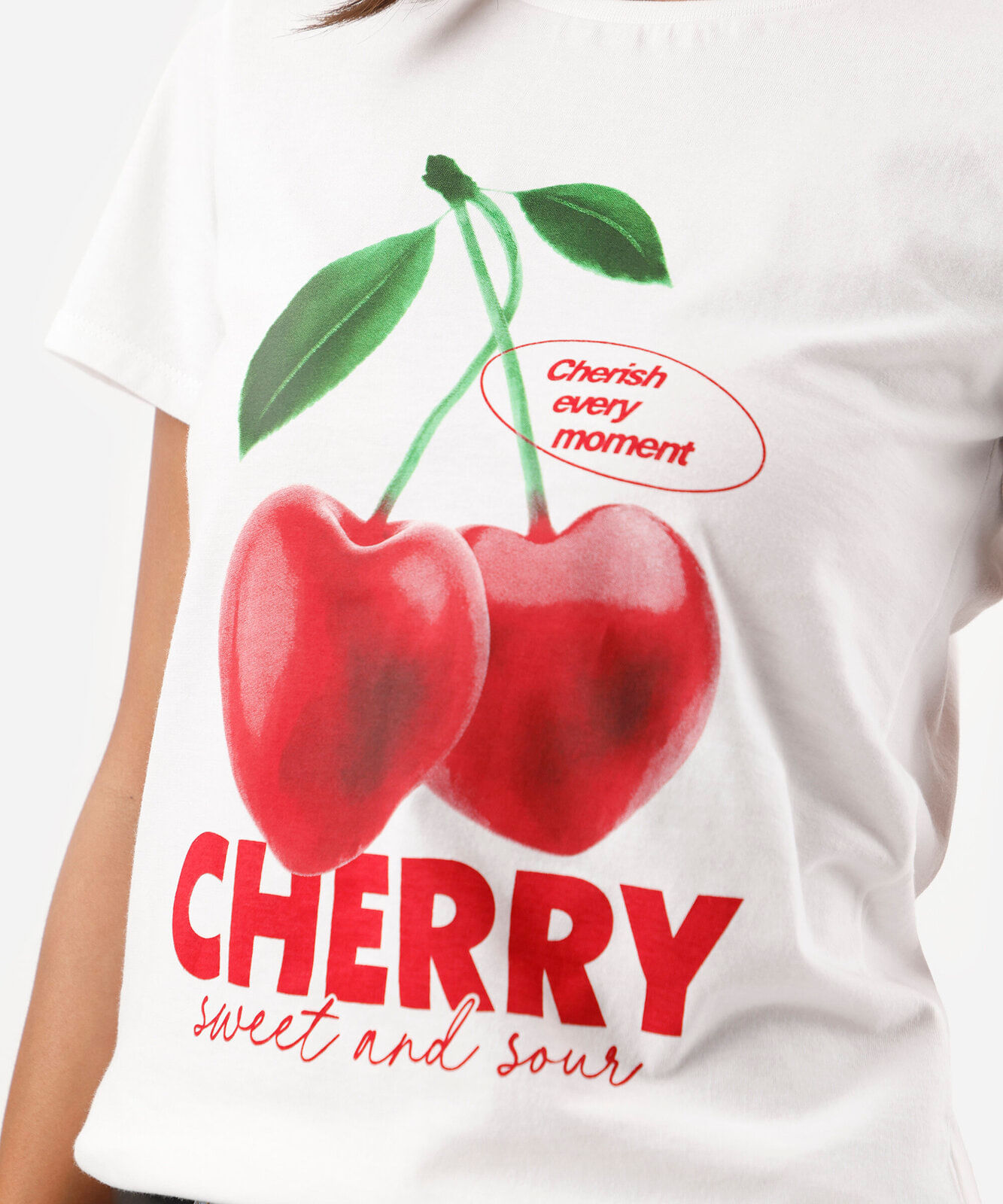 camiseta feminina de algodão maga curta cereja off white