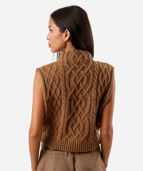 colete feminino de tricot gola alta texturizado marrom