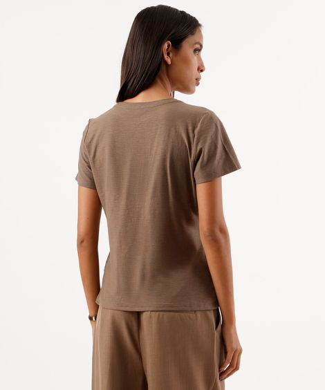 blusa básica feminina de algodão peruano manga curta decote v marrom