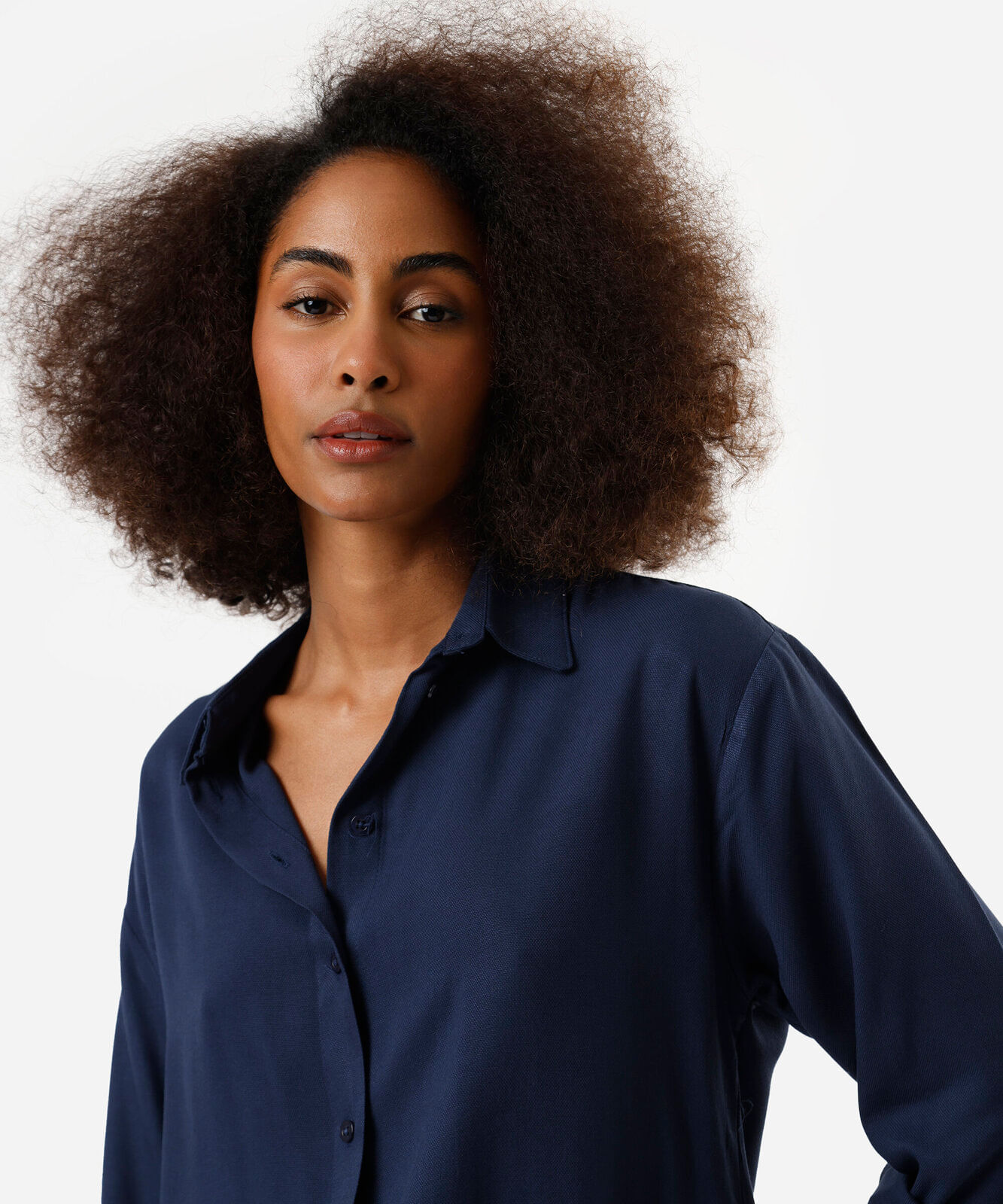 camisa oversized feminina de viscose manga longa azul
