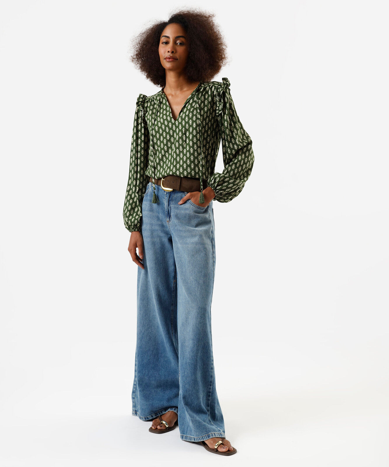 bata feminina de viscose com babados estampada verde