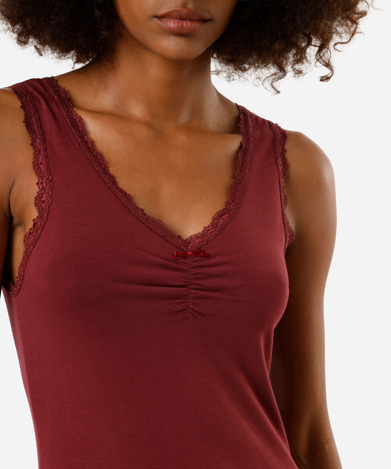 regata de pijama avulsa feminina de viscose com renda vinho