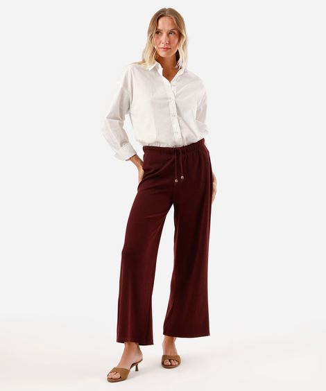 calça reta texturizada cintura alta com elástico vinho