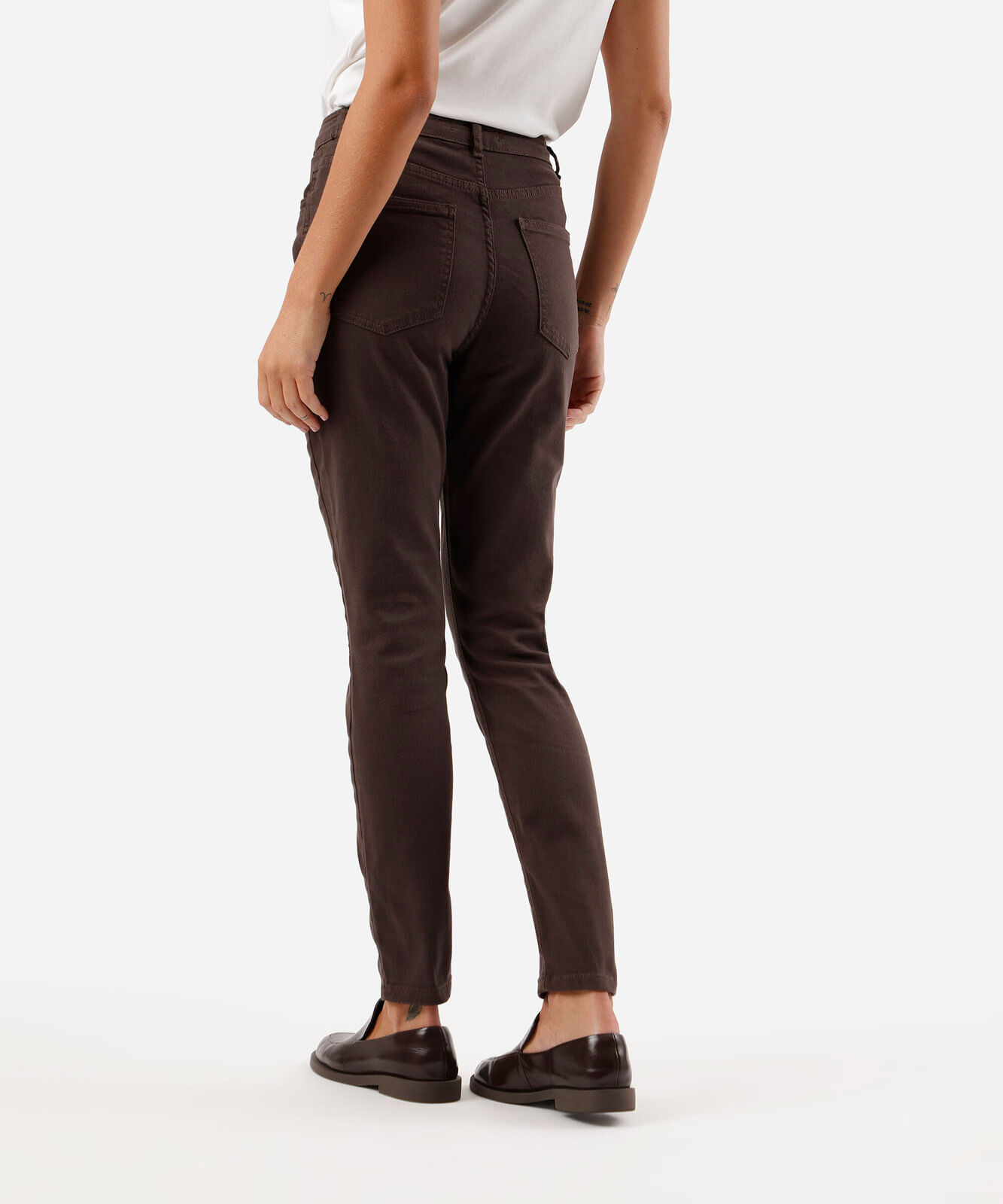 calça skinny feminina de sarja cintura alta marrom