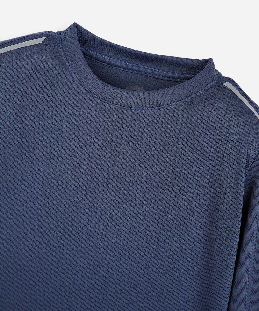 camiseta infantil manga longa esportiva com refletivo azul