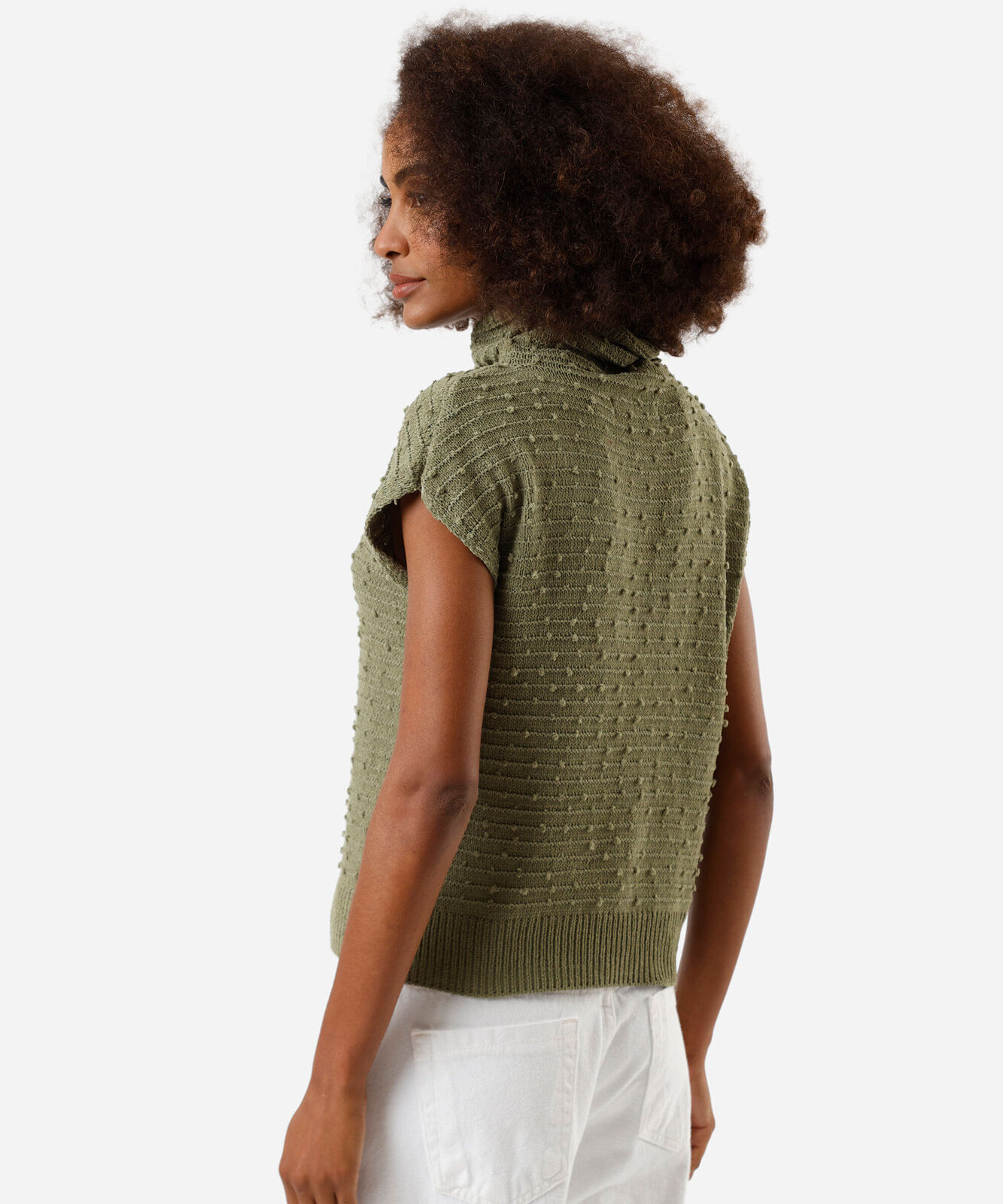 regata de tricot pompom gola alta rolê verde