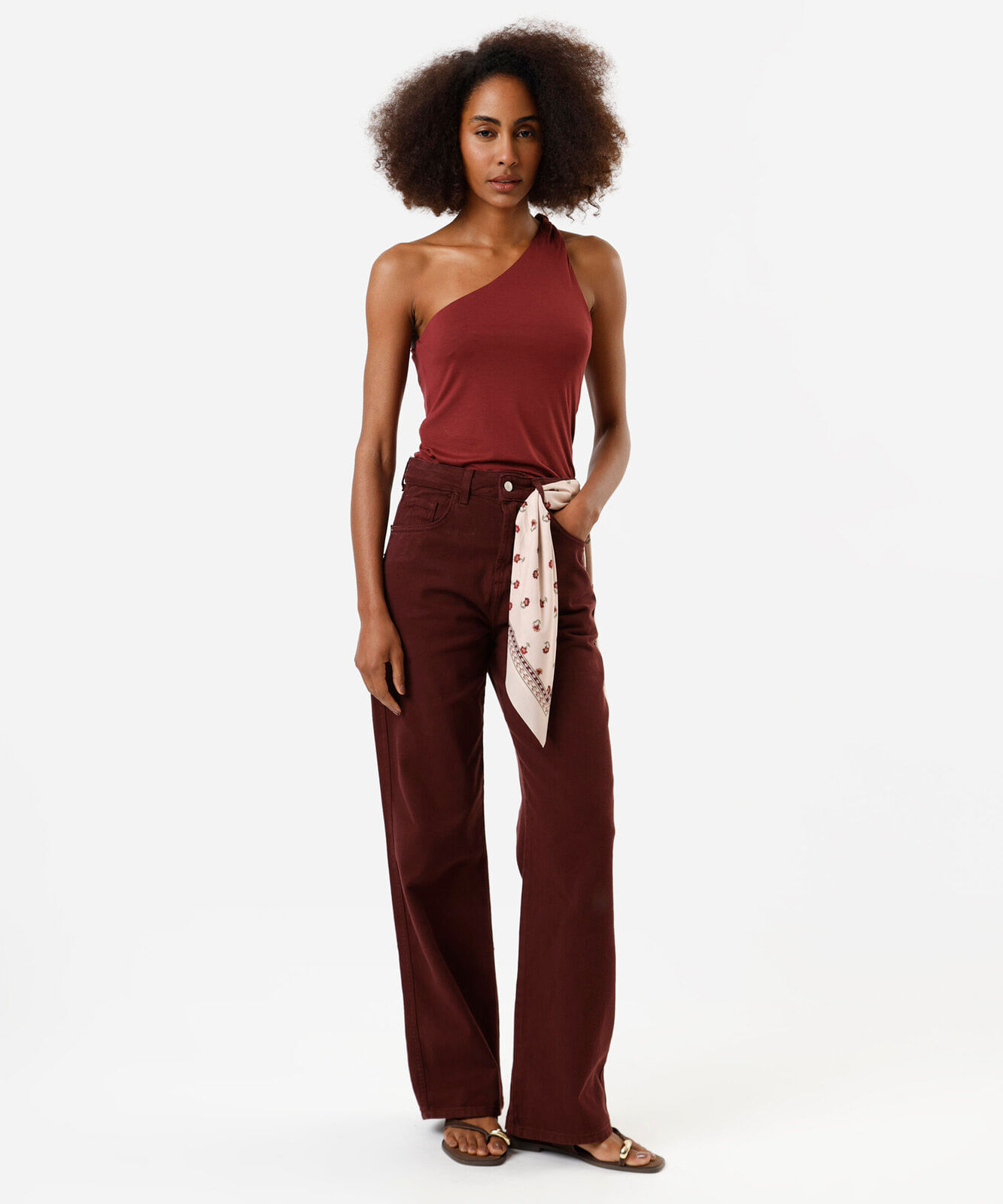 blusa ombro único feminina de viscose vinho