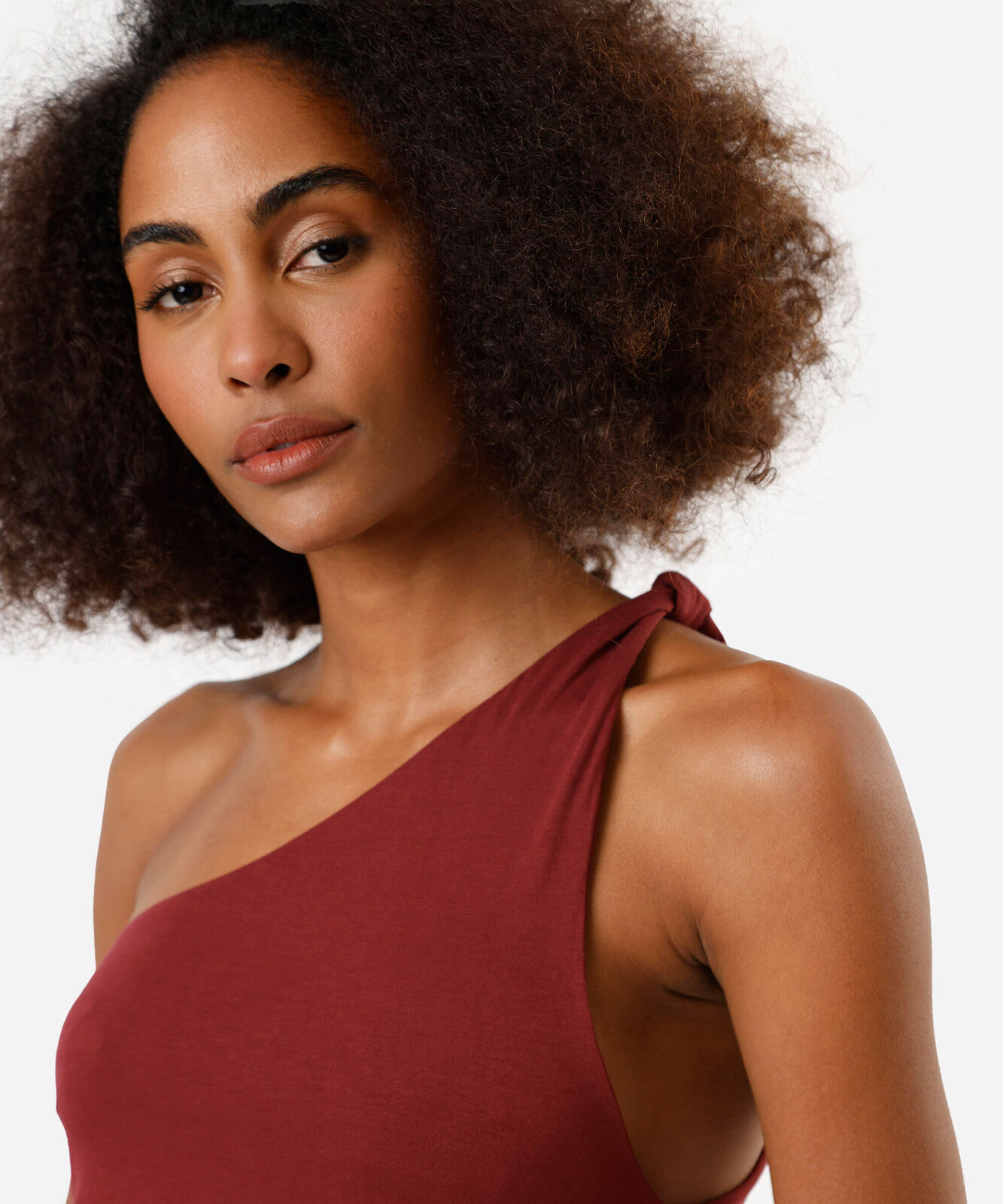 blusa ombro único feminina de viscose vinho