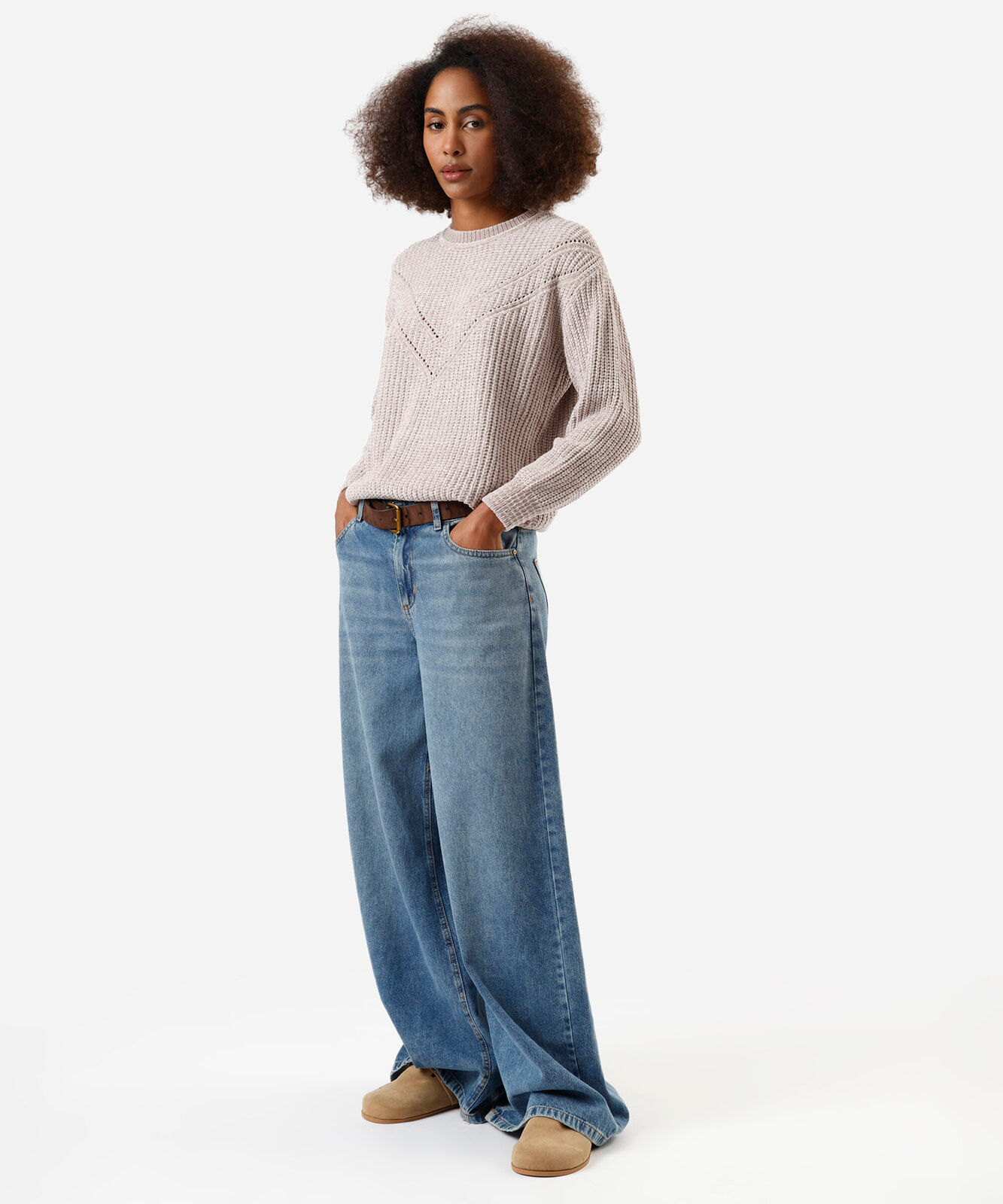 suéter feminino de tricot chenille bege
