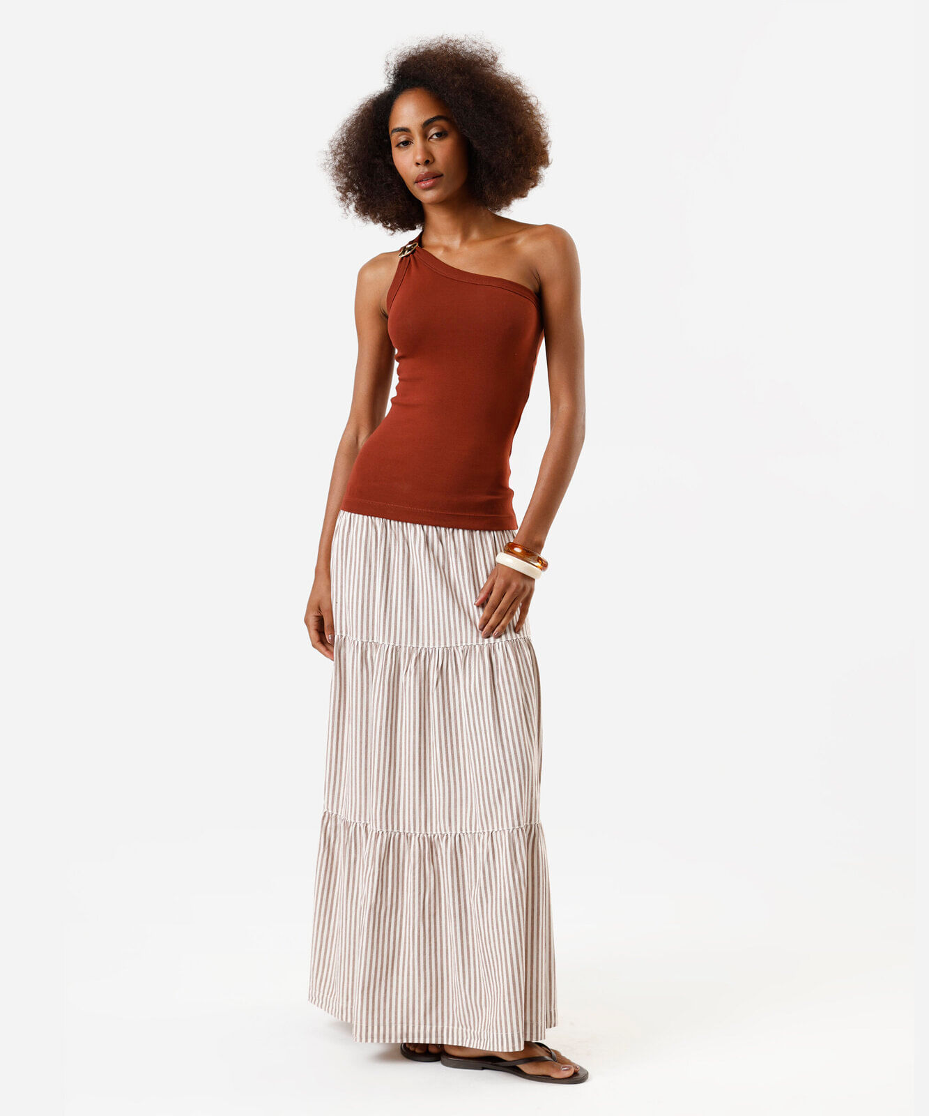 blusa ombro único feminina de algodão com fivela laranja