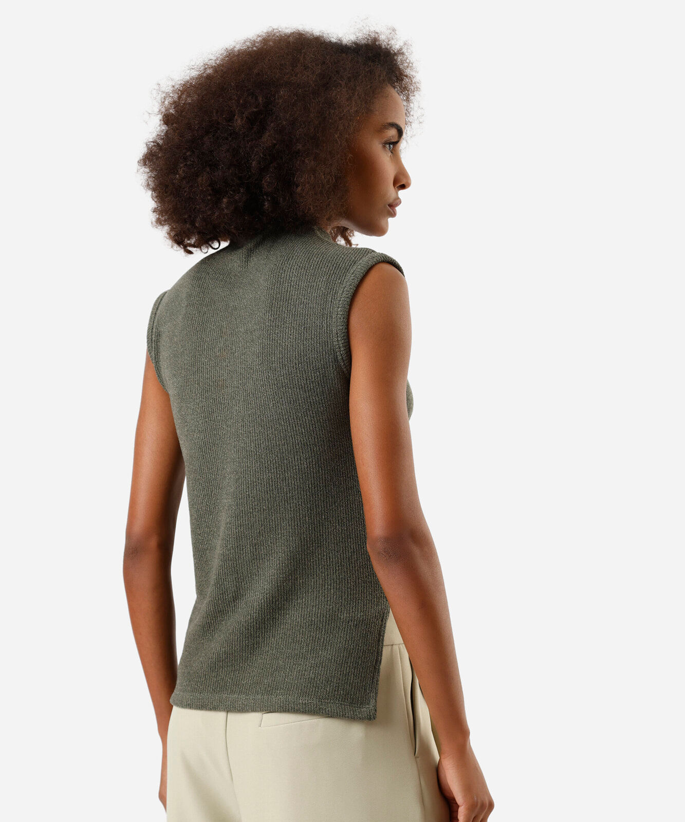 blusa feminina de tricot com fendas canelado verde