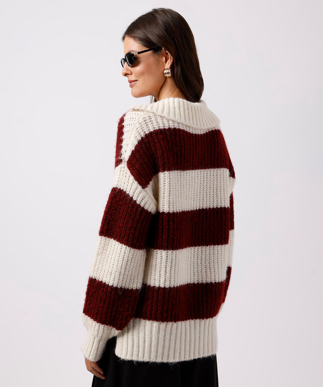 polo oversized feminina de tricot listrada mindset vermelha
