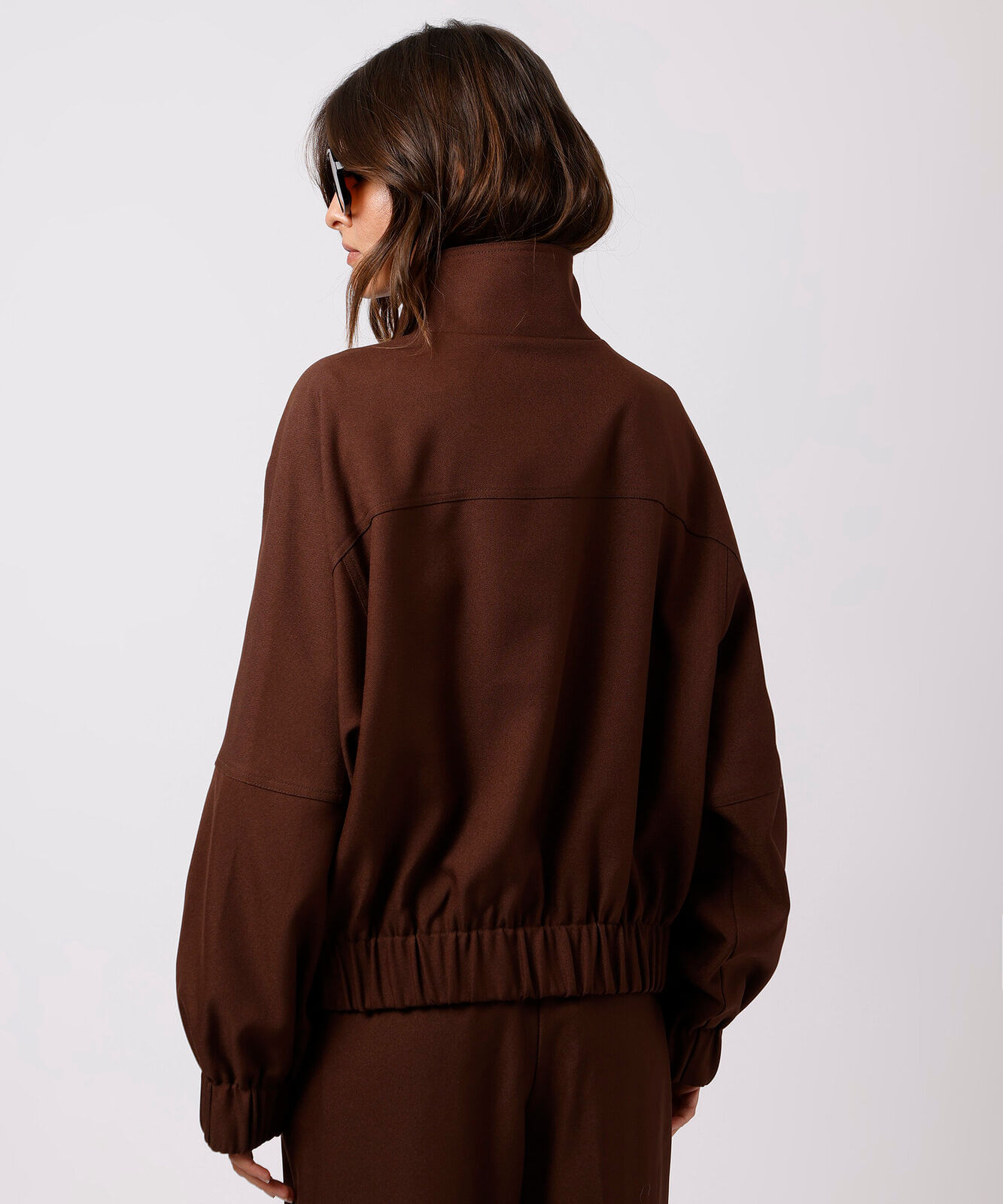jaqueta bomber feminina gola funnel neck mindset marrom