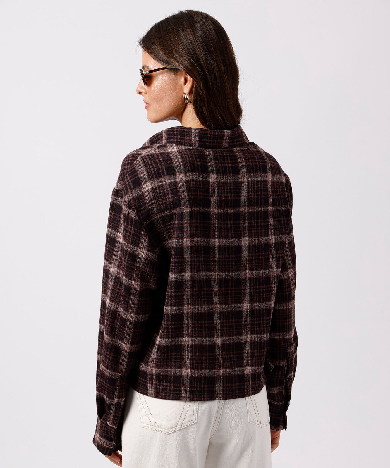 camisa oversized feminina manga longa xadrez mindset vinho